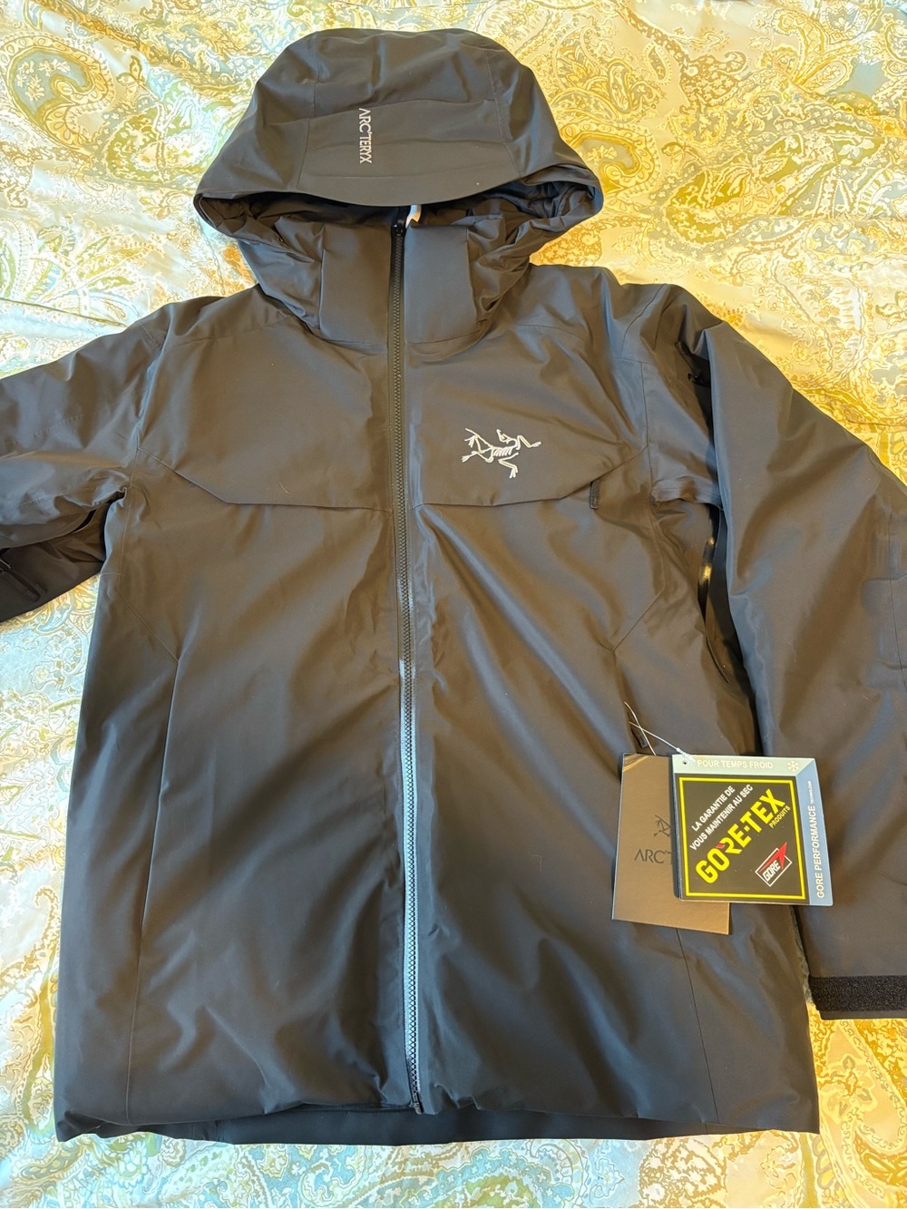 Arc'teryx Black Macai Jacket